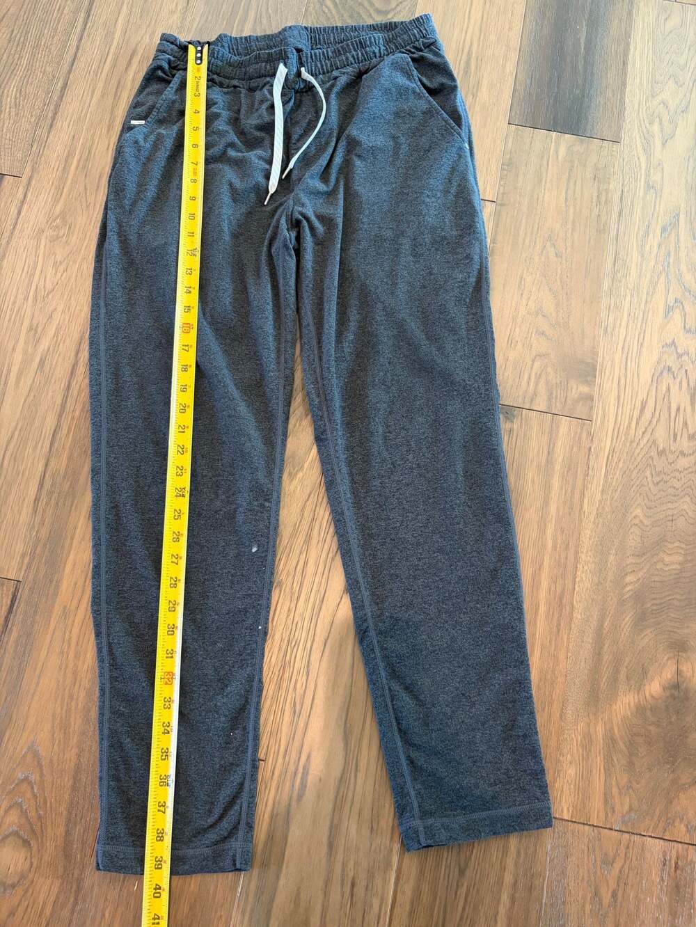 Vuori Ponto Performance Jogger Charcoal Heather Sweatpants - Picture 7 of 8